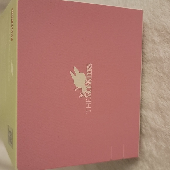 Labubu Exciting Macaron - Blind Box - Picture 2 of 4